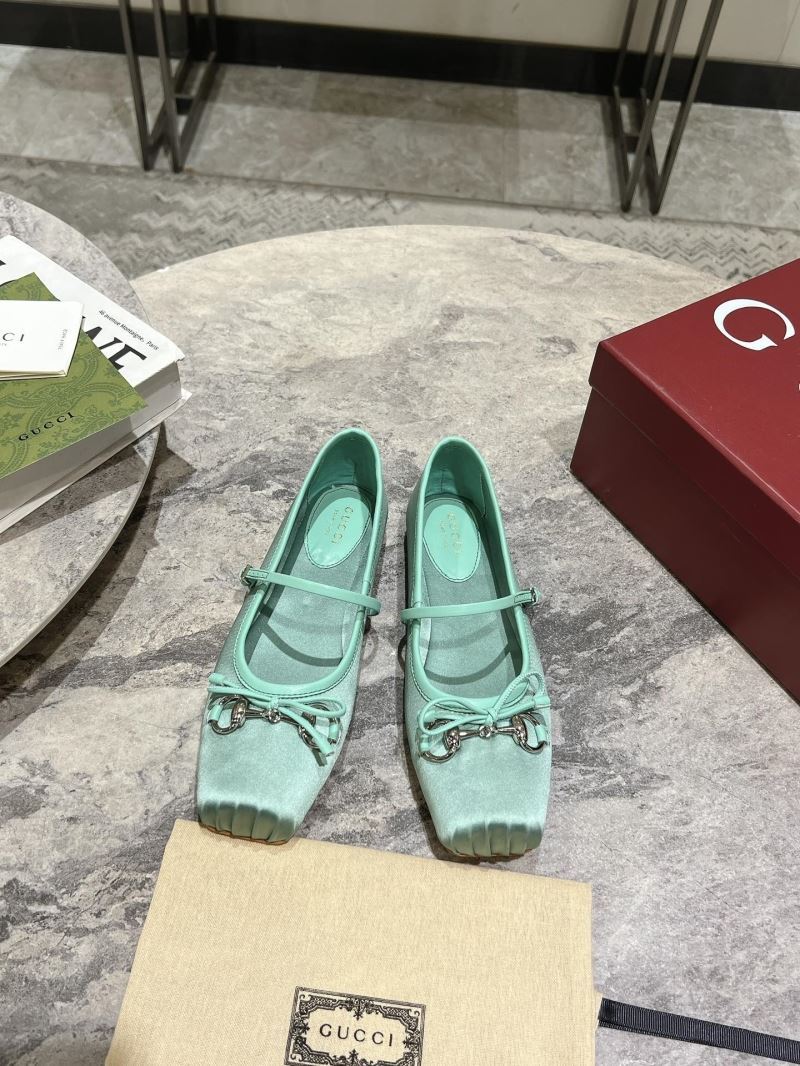 Gucci Low Shoes